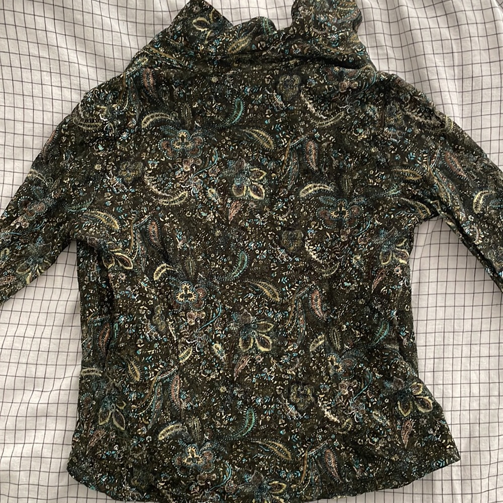 patterned INC button-up - Picture 4 of 4